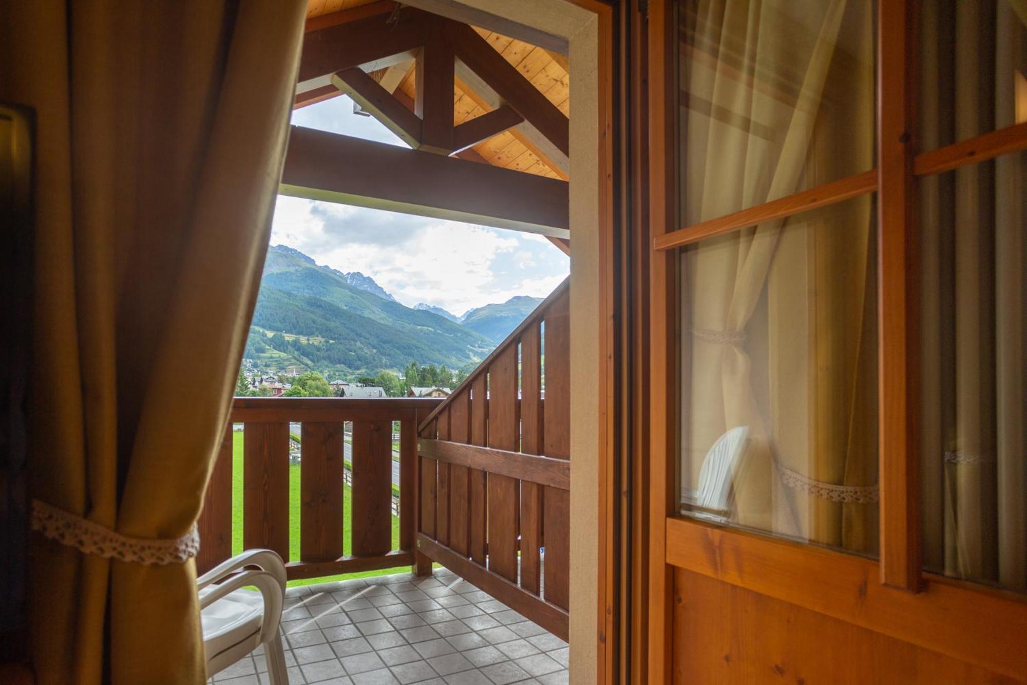 Appartamenti Serena Bormio Eksteriør bilde